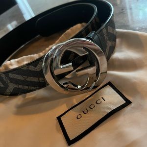 Gucci “Caleido” Belt